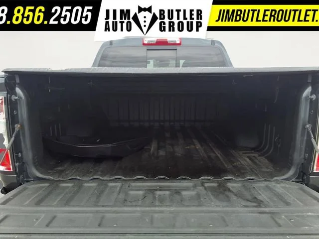 Used 2018 DARK SLATE METALLIC GMC 4WD SLT image 23