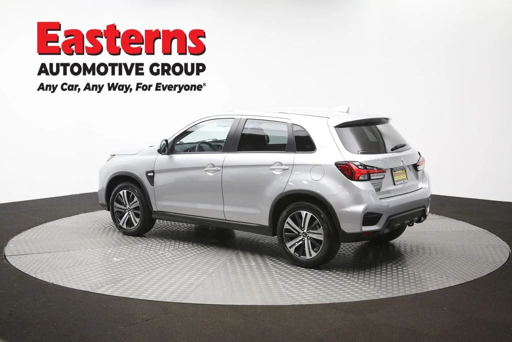 Used 2025 Silver Mitsubishi 2.0 SE image 98