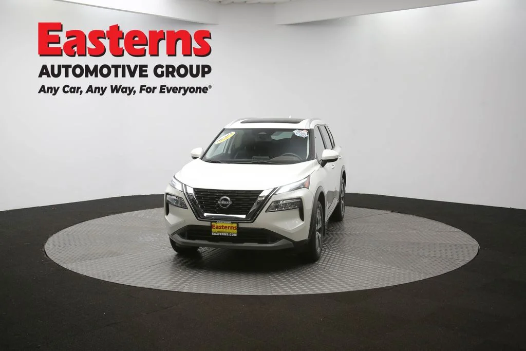 Used 2023 White Nissan SV image 51