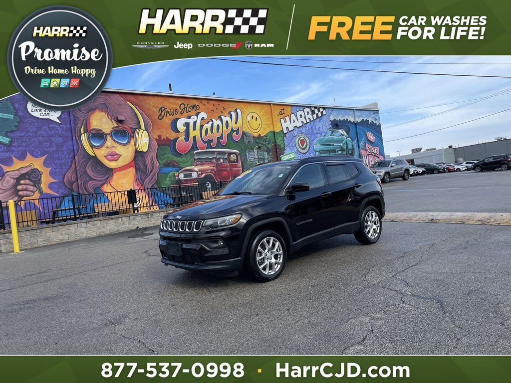 2023 Jeep Compass Latitude Lux 4X4's photo