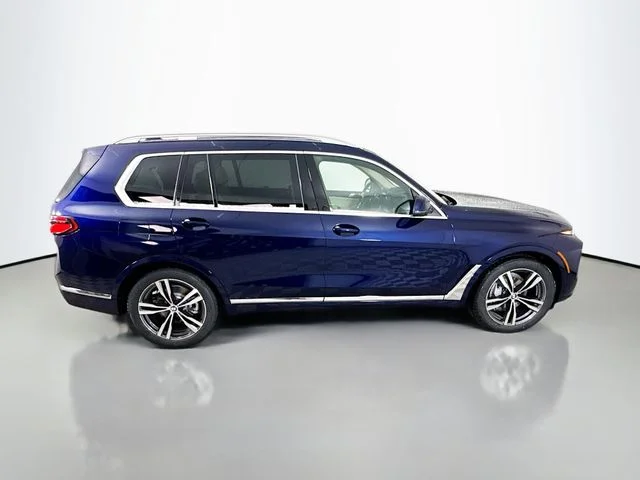 Used 2026 Blue BMW xDrive40i image 8