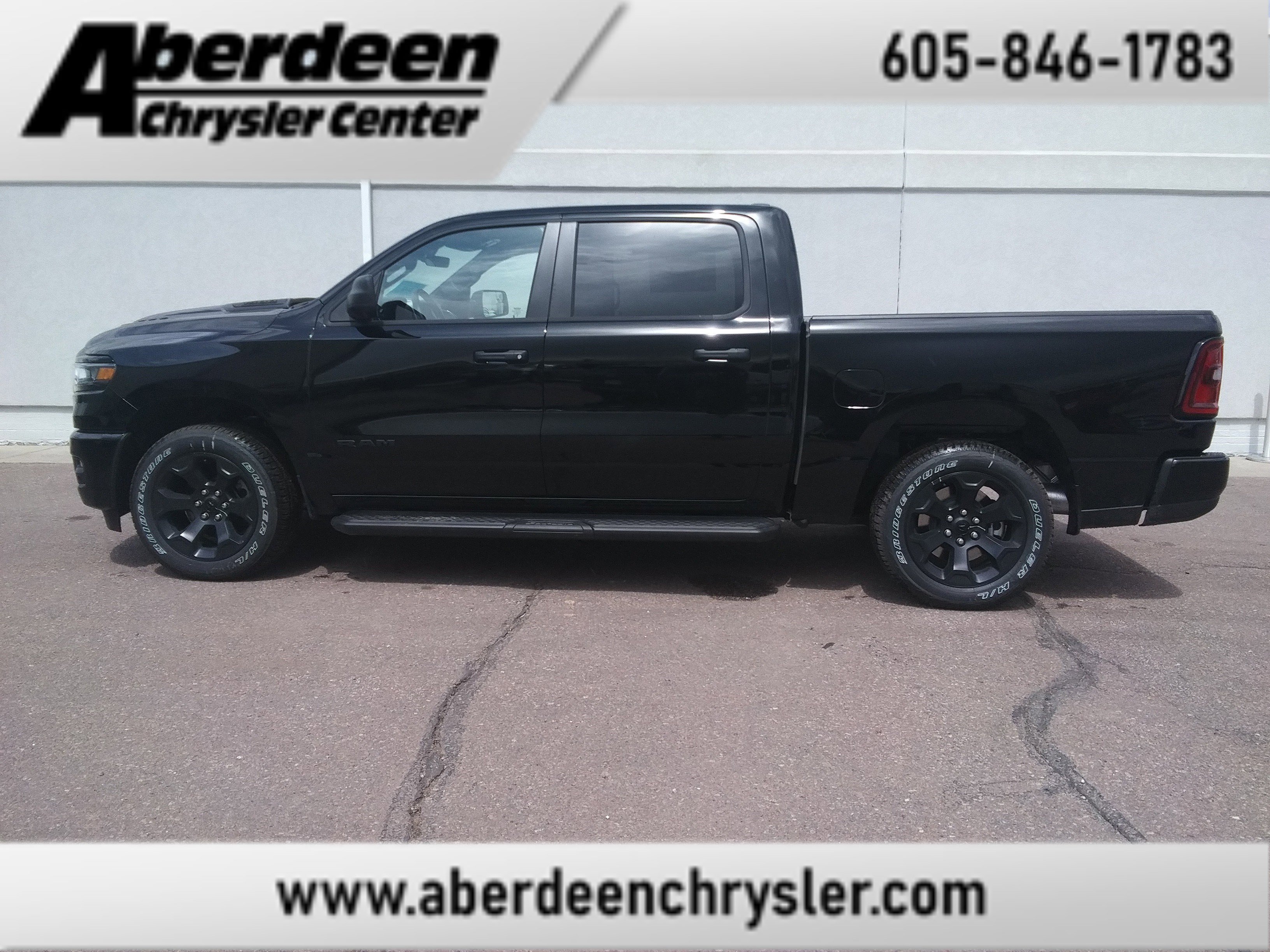2026 RAM 1500 Express 4x4 Crew Cab 5'7's photo