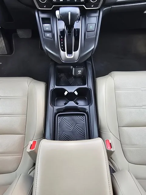 Used 2019  Honda Touring image 40