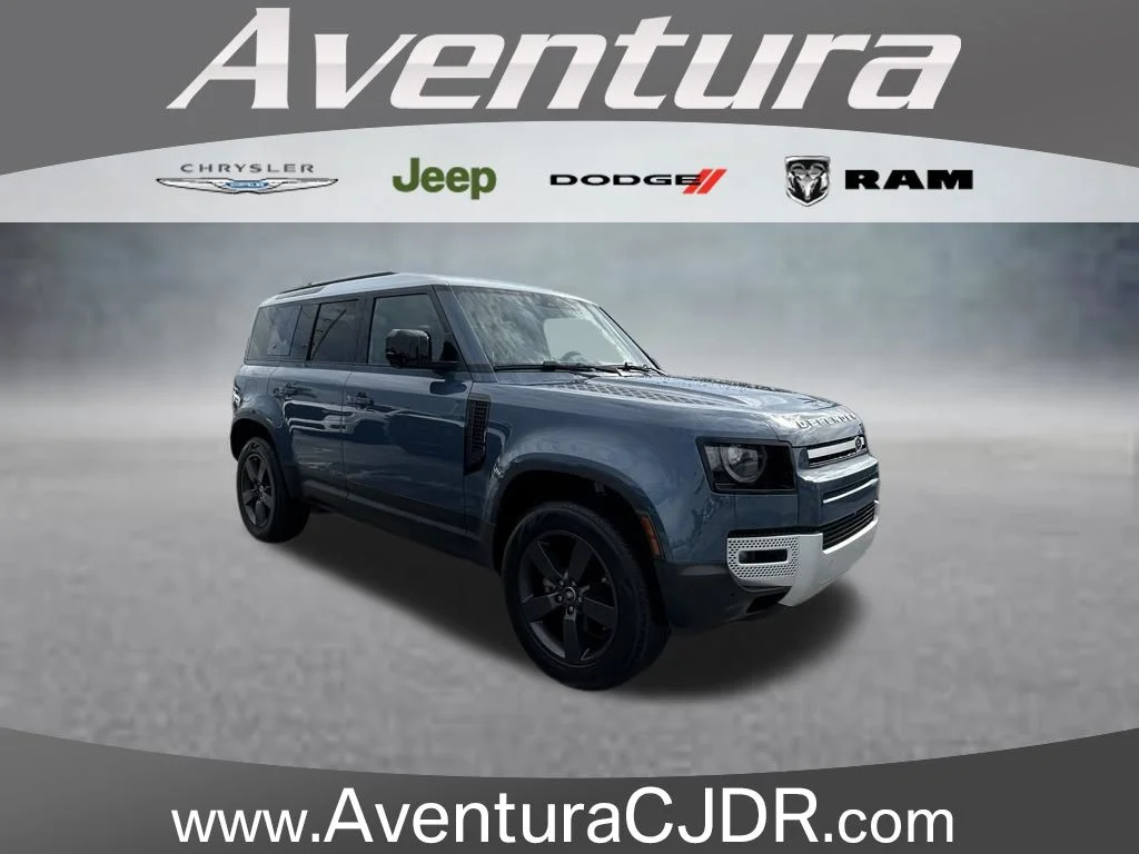 Used 2024 Blue Land Rover S image 1