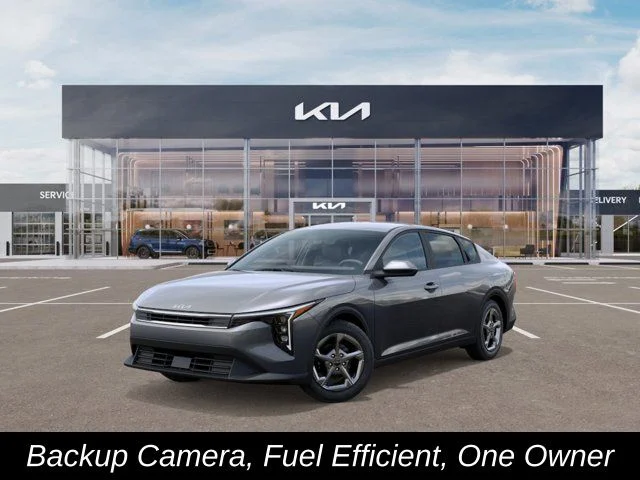 2026 Kia K4 LXS AT's photo