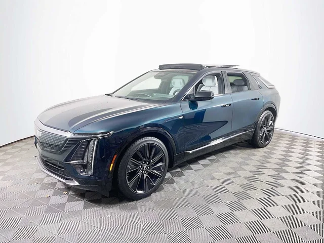 2024 Cadillac LYRIQ