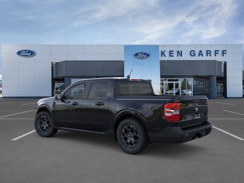New 2026 Shadow Black Ford XLT image 4