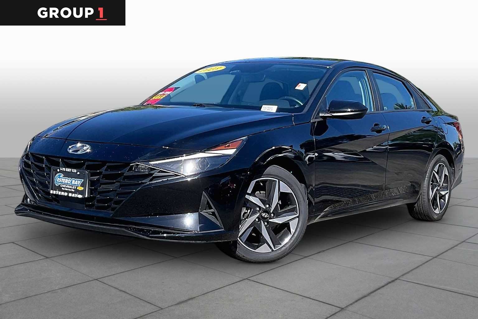 Pre-Owned 2023 Hyundai Elantra SEL