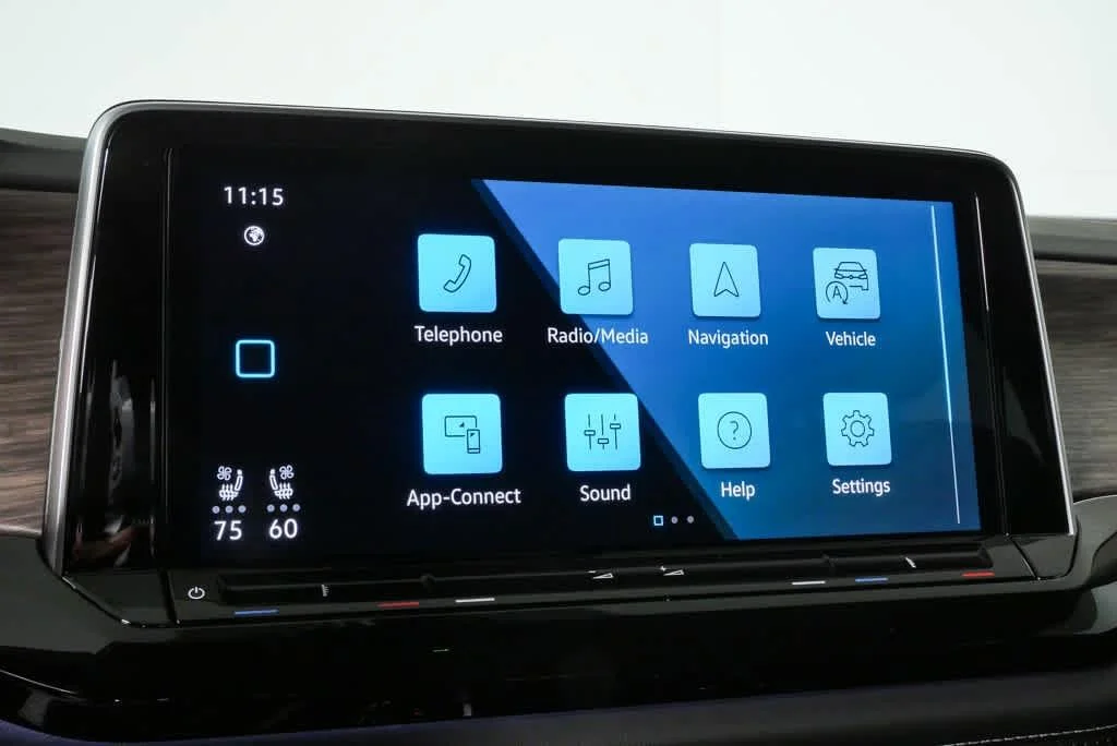 New 2026 Deep Black Pearl Volkswagen 2.0T SEL image 14