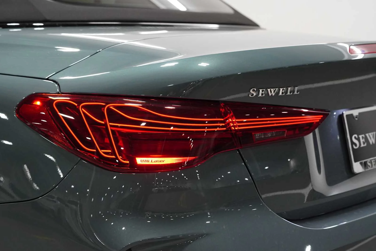 New 2027 Cape York Green Metallic BMW 430i image 8