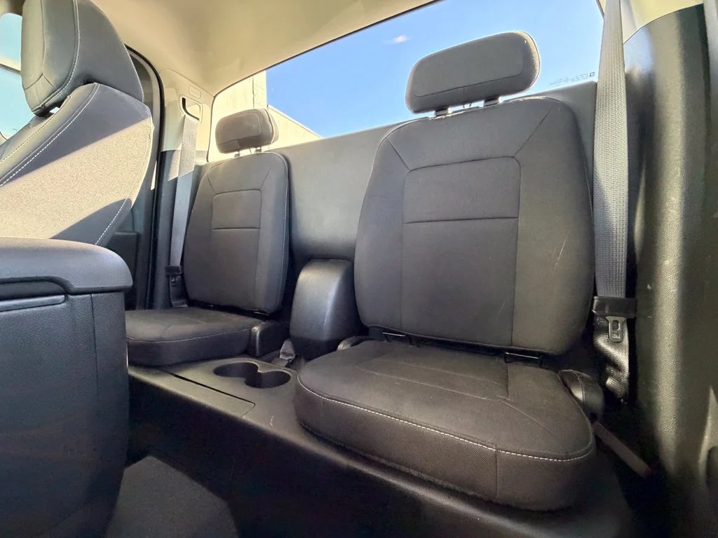 Used 2016 Black Chevrolet LT image 8