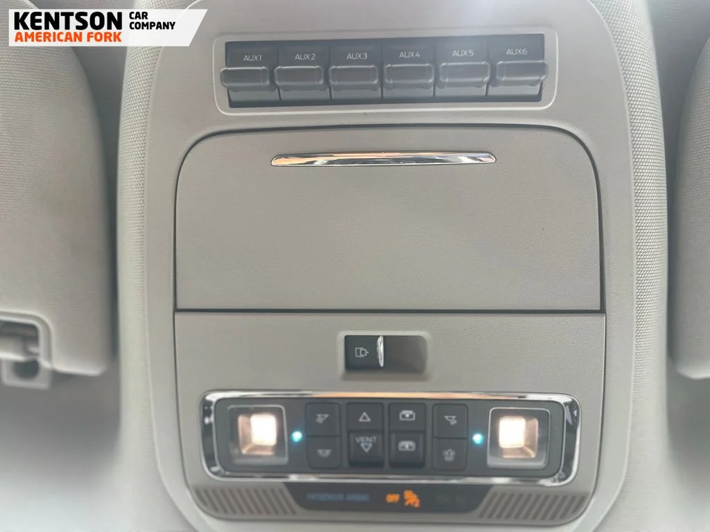 Used 2026 Gray Ford Lariat image 34