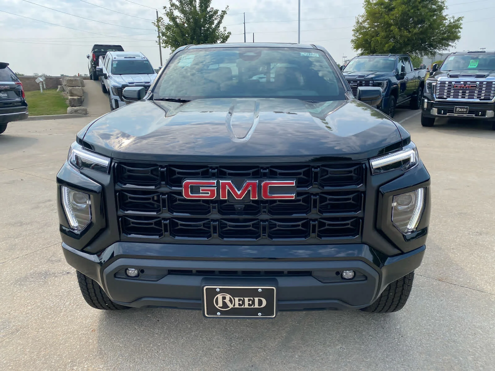 New 2026 Onyx Black GMC Elevation image 2