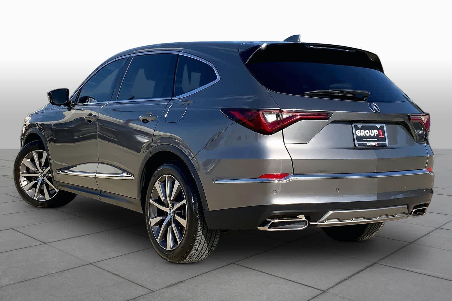 Used 2025 Liquid Carbon Metallic Acura w/Technology Package image 12