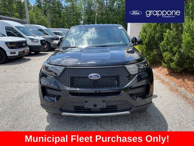 New 2026 AGATE BLACK Ford Base image 2