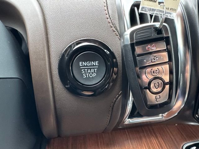New 2027 White Ford King Ranch image 23