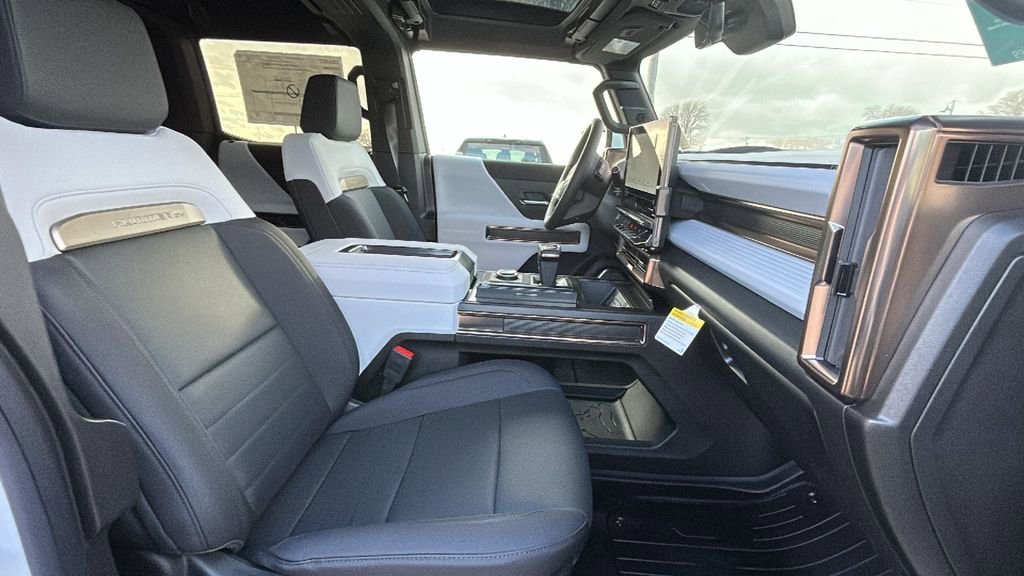 New 2025 Interstellar White GMC 2X image 23