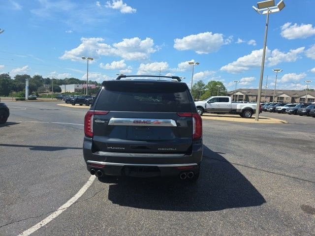 Used 2022 Hunter Metallic GMC Denali image 4