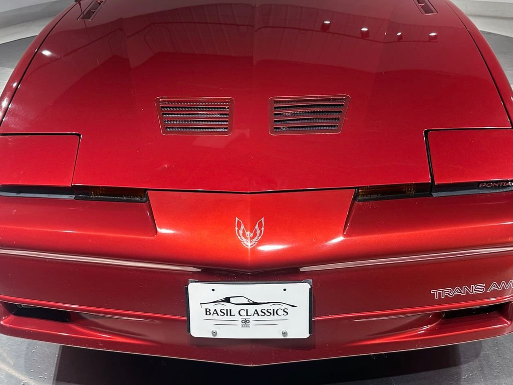 Used 1987 Red Pontiac  image 31