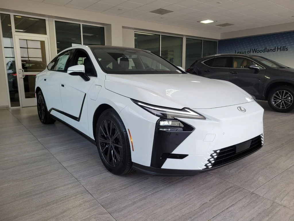 2026 Lexus ES BEV 350e Premium - Photo 6