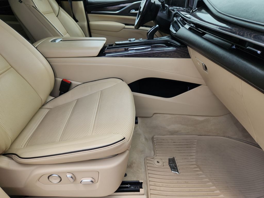 Used 2021 Gray Cadillac Premium Luxury image 15