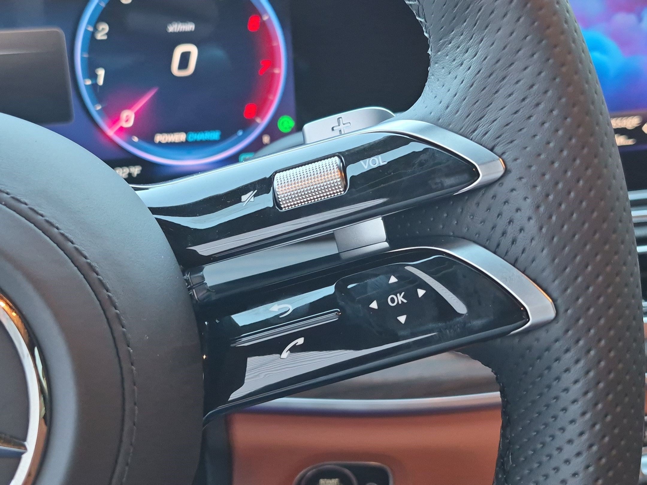 New 2027 Dark Petrol Mercedes-Benz GLE 450 image 16