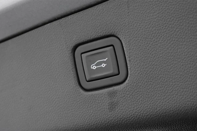 Used 2023 Gray Chevrolet LT image 19