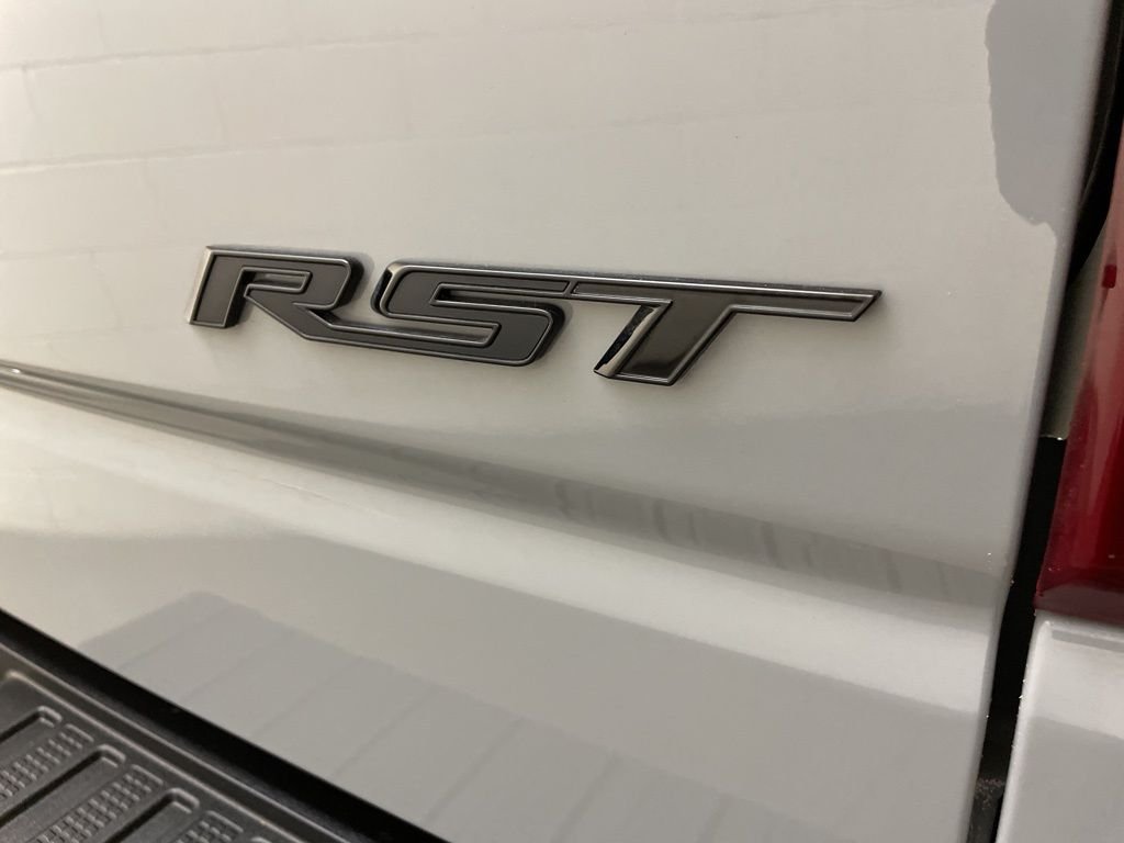 Used 2025 Gray Chevrolet RST image 6