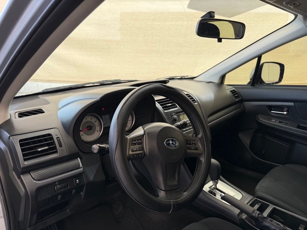 Used 2014 Ice Silver Metallic Subaru 2.0i Premium image 12