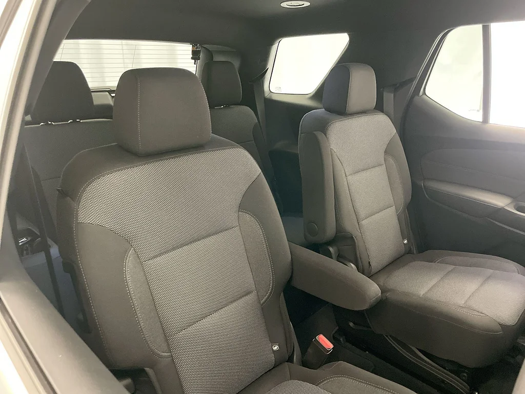 Used 2023 Sterling Gray Metallic Chevrolet LT Cloth image 26
