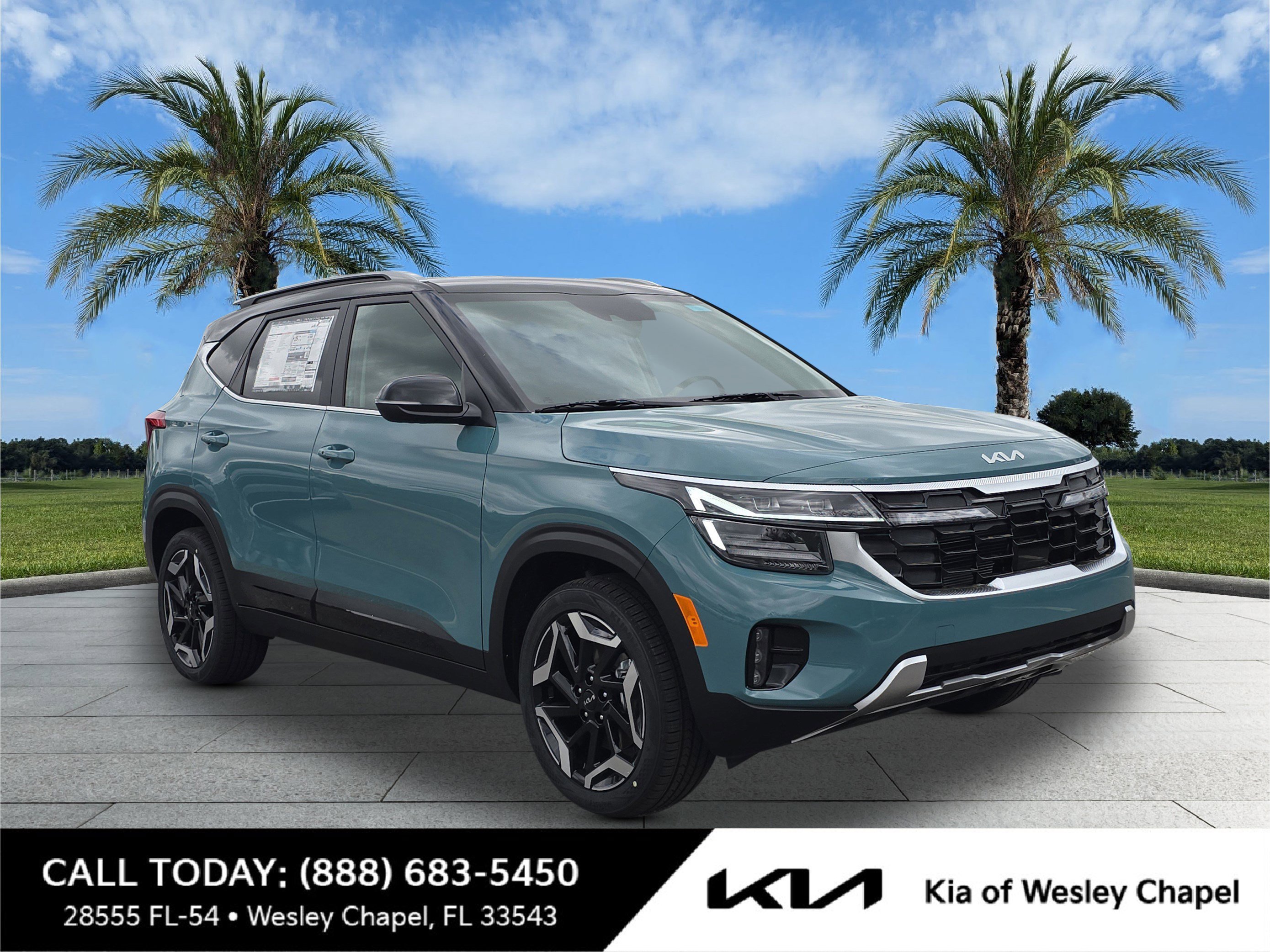 New 2026 Pluton Blue / Black Roof Kia SX image 1