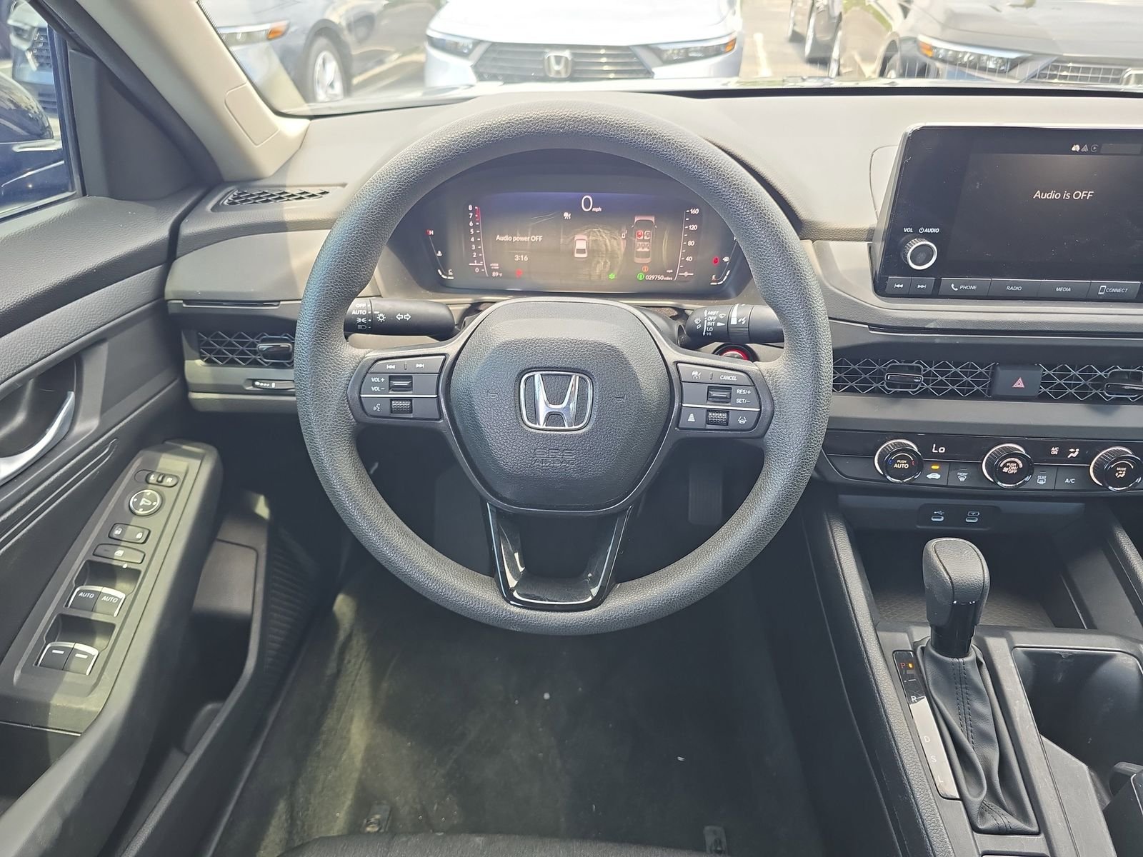 2024 Honda Accord LX - Photo 10