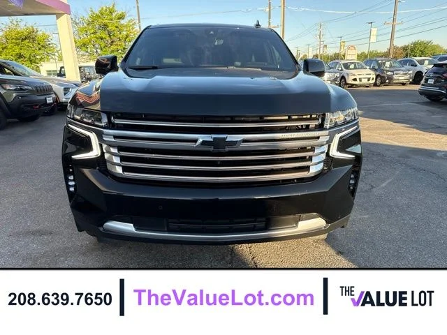 Used 2021  Chevrolet High Country image 9