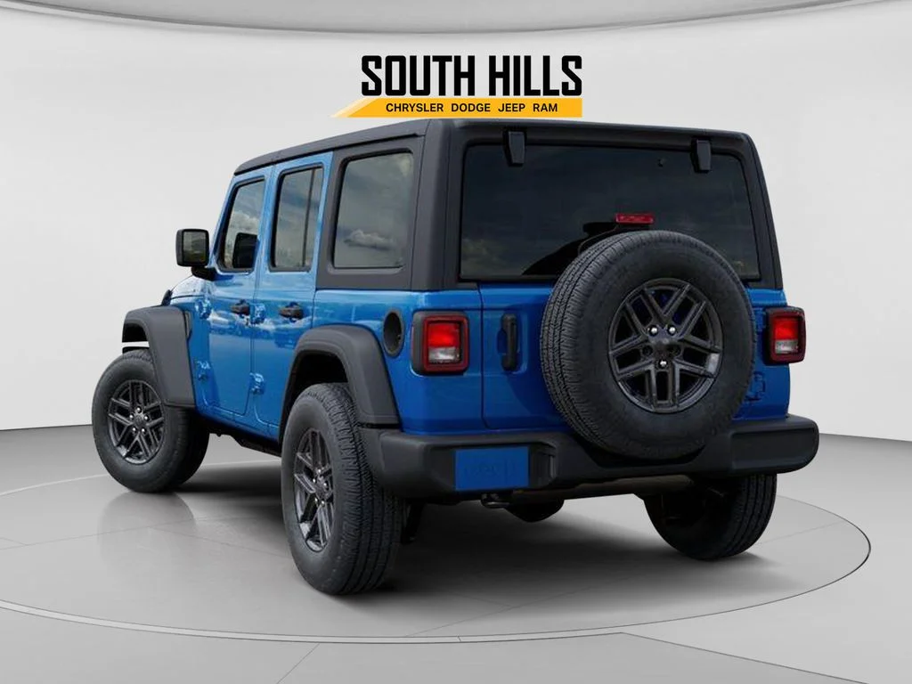 New 2026 Hydro Blue Pearl-Coat Exterior Paint Jeep Sport S image 3