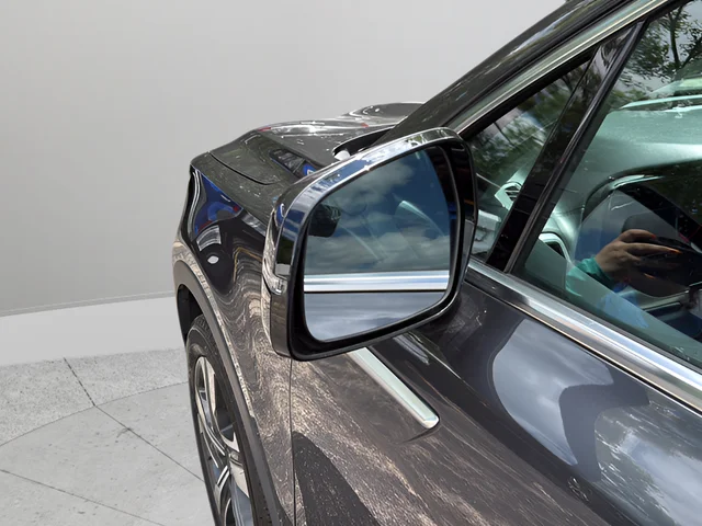 Used 2023 Gray Kia EX image 32