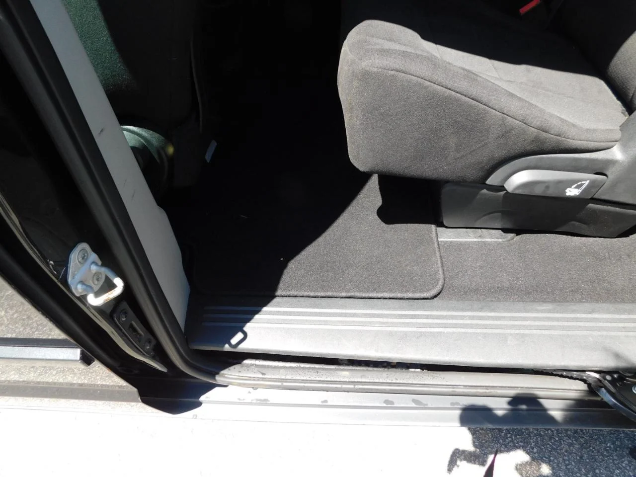 Used 2011 Gray Dodge 4DR WGN EXPRESS image 26