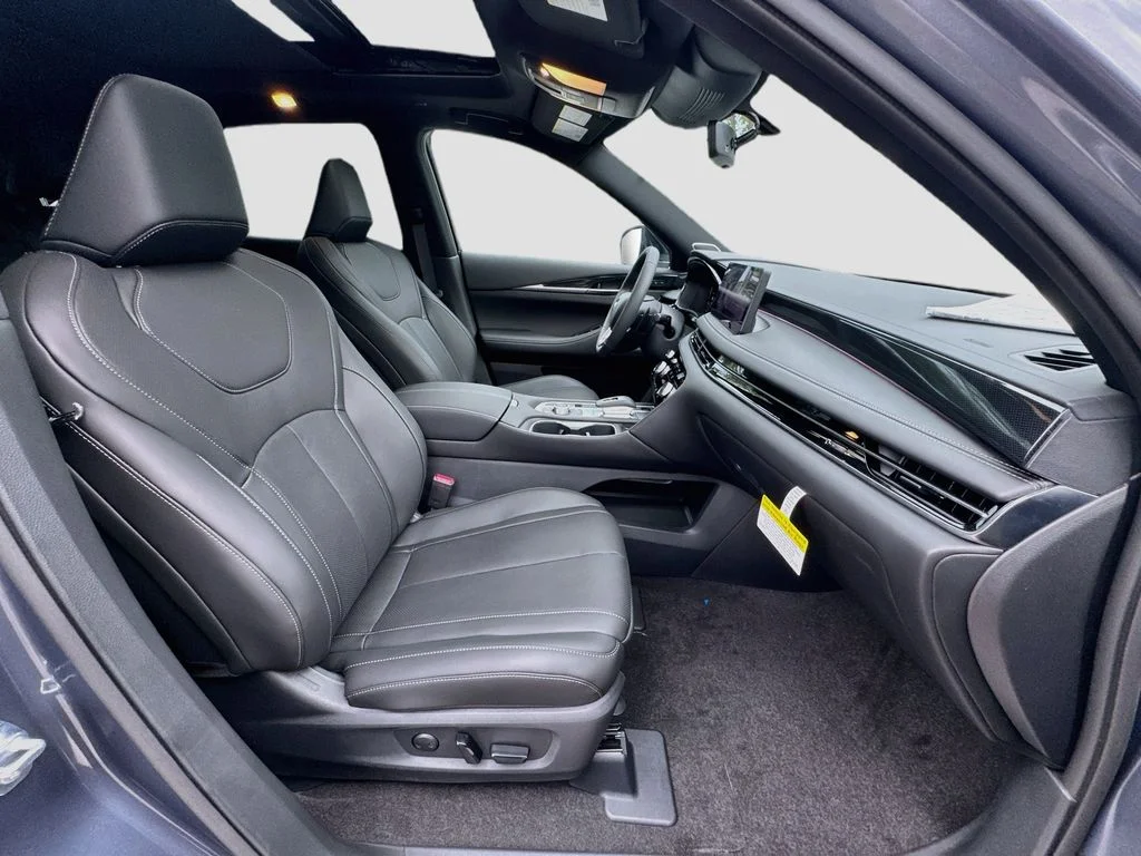 New 2027 MOONBOW BLUE INFINITI Sport AWD image 30