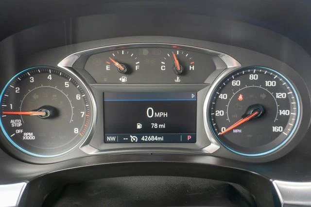 Used 2023 Gray Chevrolet LT image 20