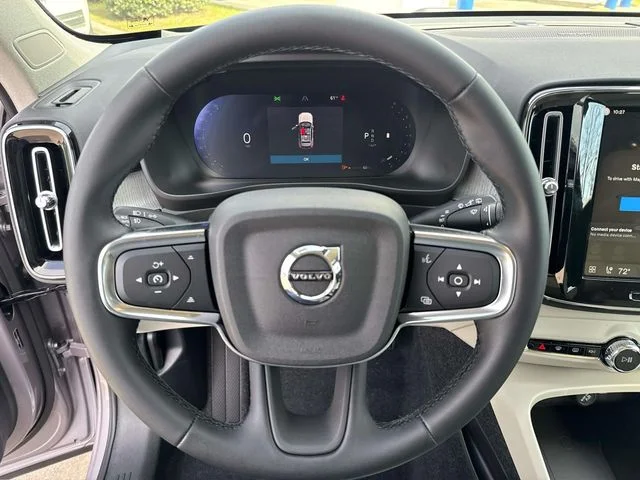New 2026 Aurora Silver Volvo Ultra image 24