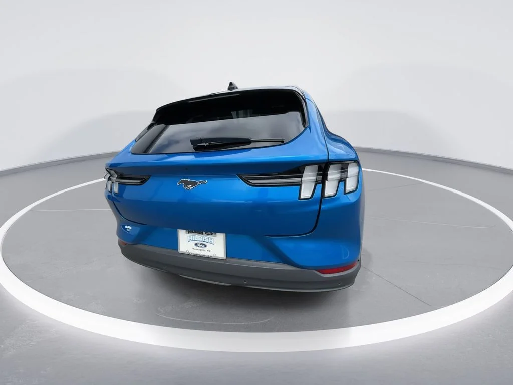 Used 2025 Blue Ford Select image 7