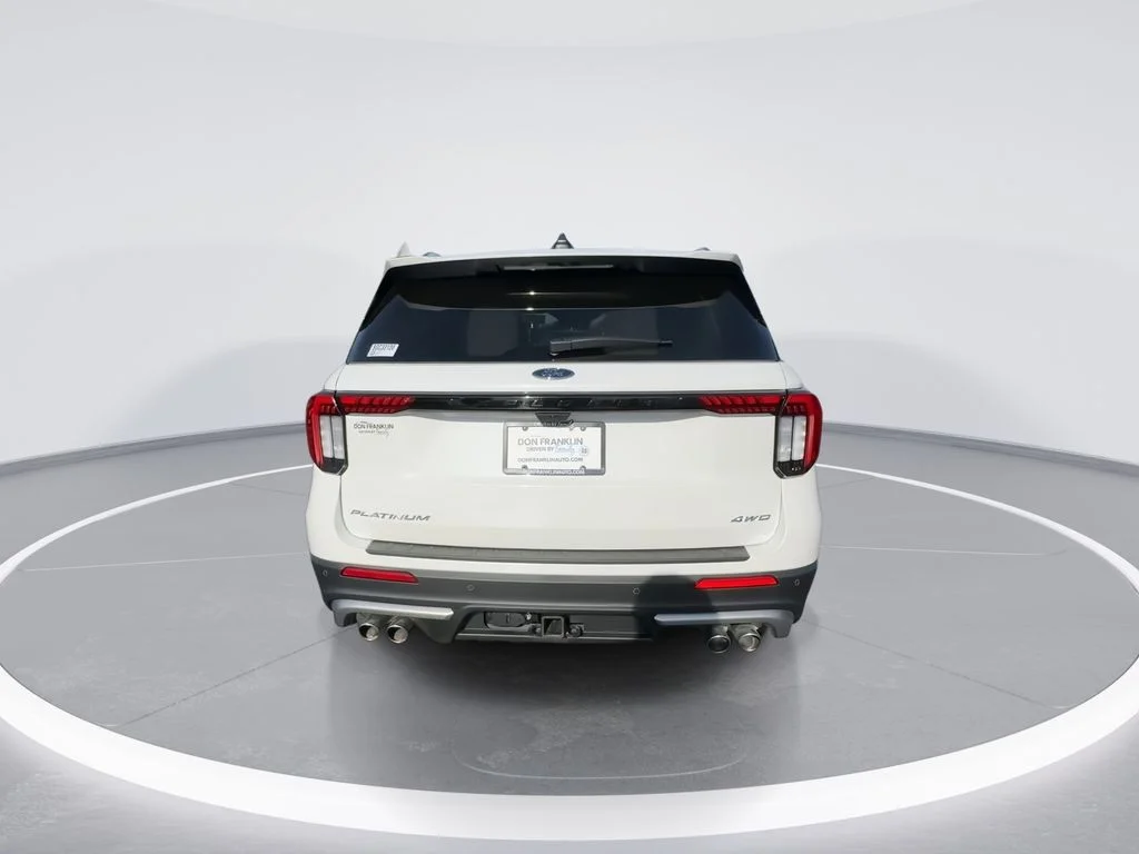 Used 2025 White Ford Platinum image 7