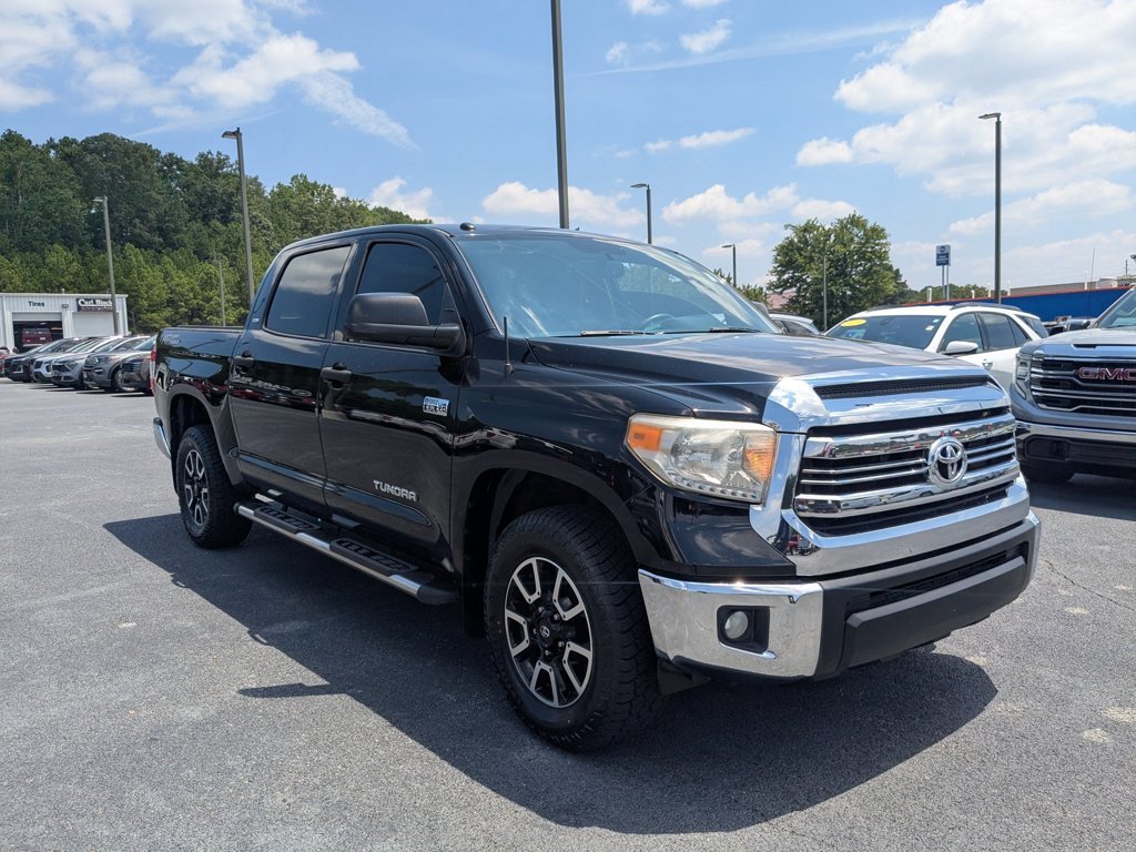 Used 2016  Toyota SR5 image 3