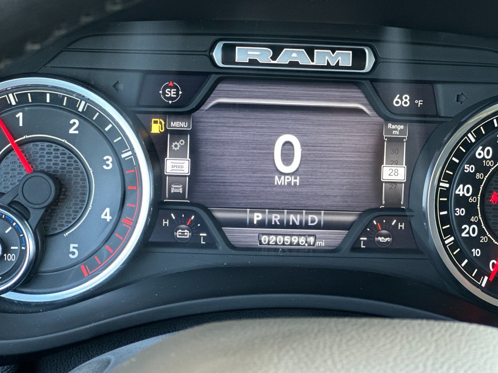 Used 2024 White Ram Laramie image 24