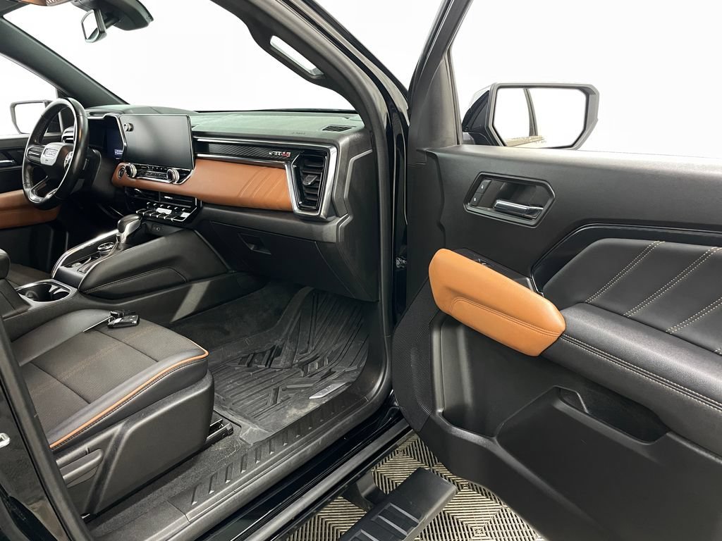 2024 GMC Canyon AT4 - Photo 37