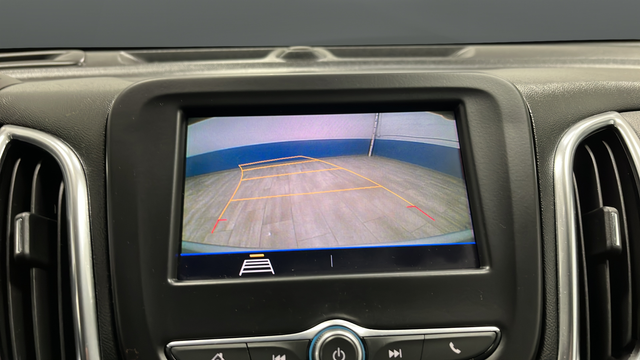 2020 Chevrolet Equinox LT - Photo 13