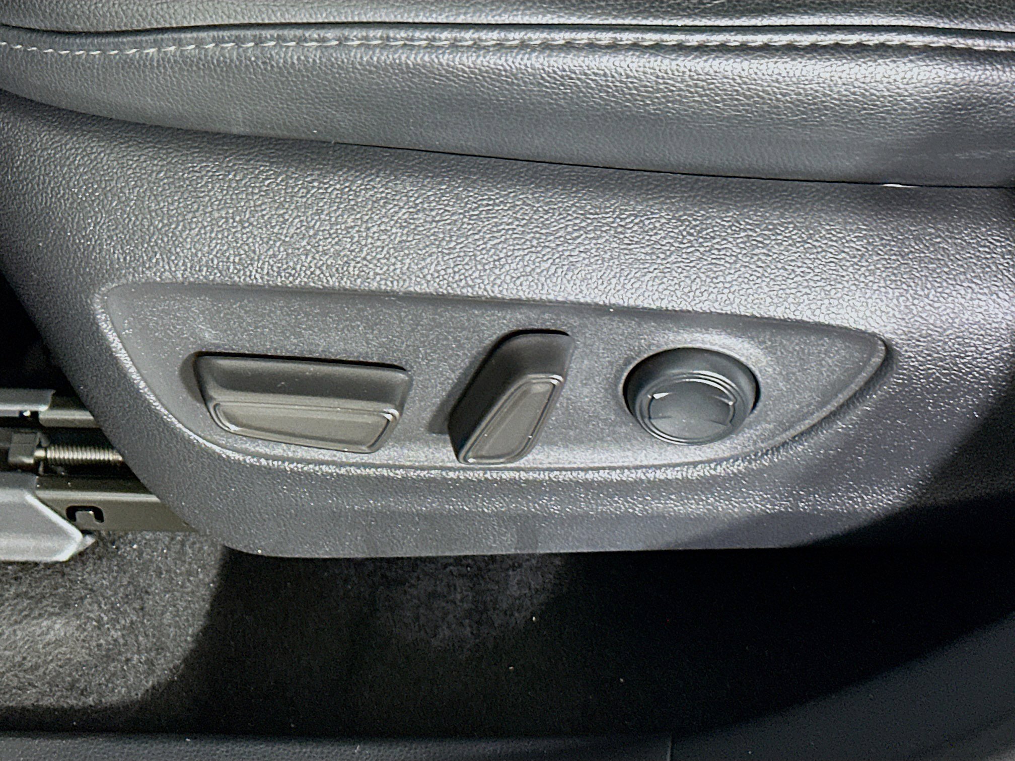 Used 2021 Celestial Silver Metallic Toyota XSE image 13