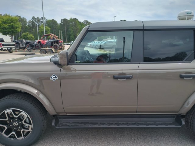 New 2026 Marsh Gray Ford Outer Banks® image 15