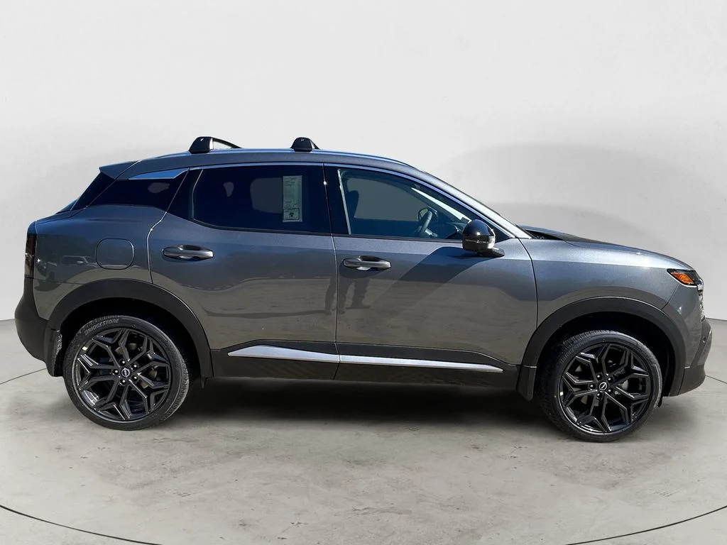 New 2026 Gun Metallic Nissan SR image 6