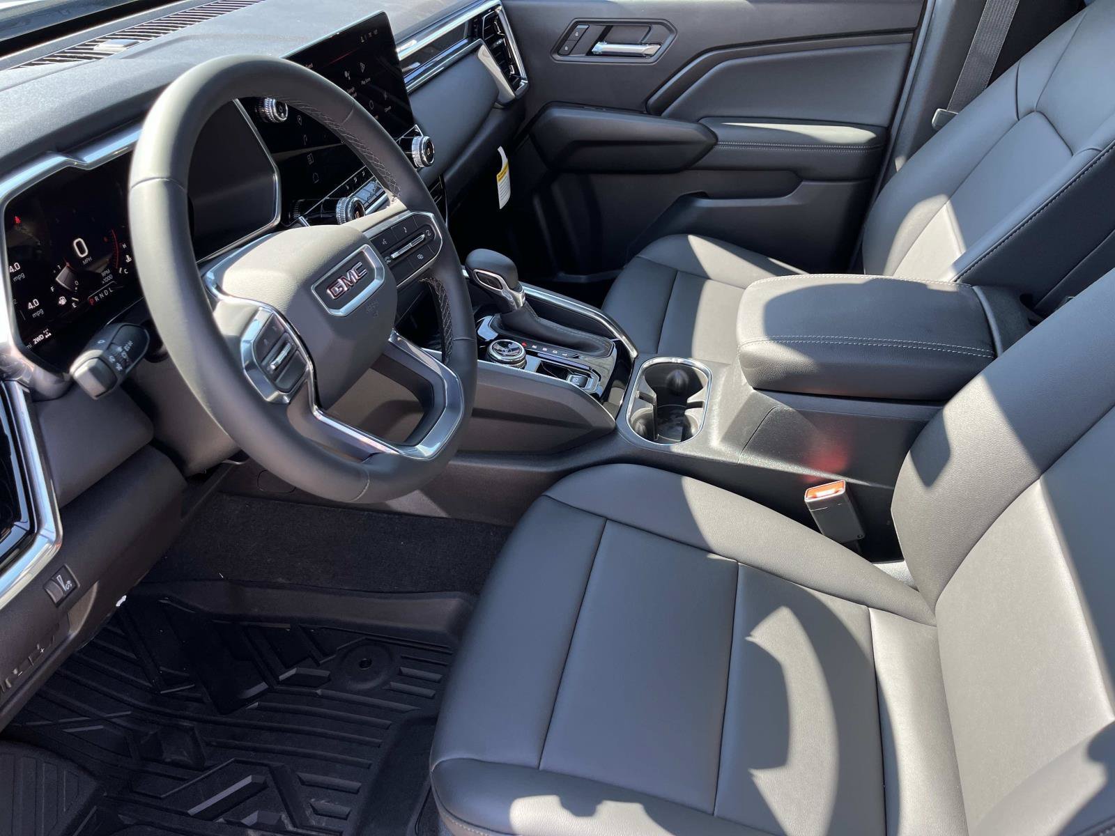 2026 GMC Canyon Elevation - Photo 19