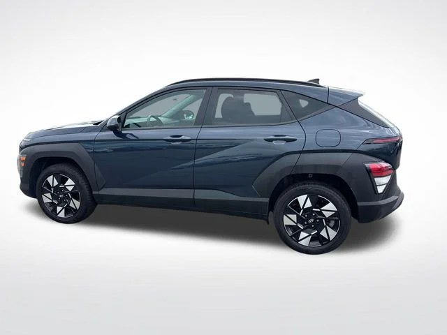 Used 2024 Blue Hyundai SEL image 2